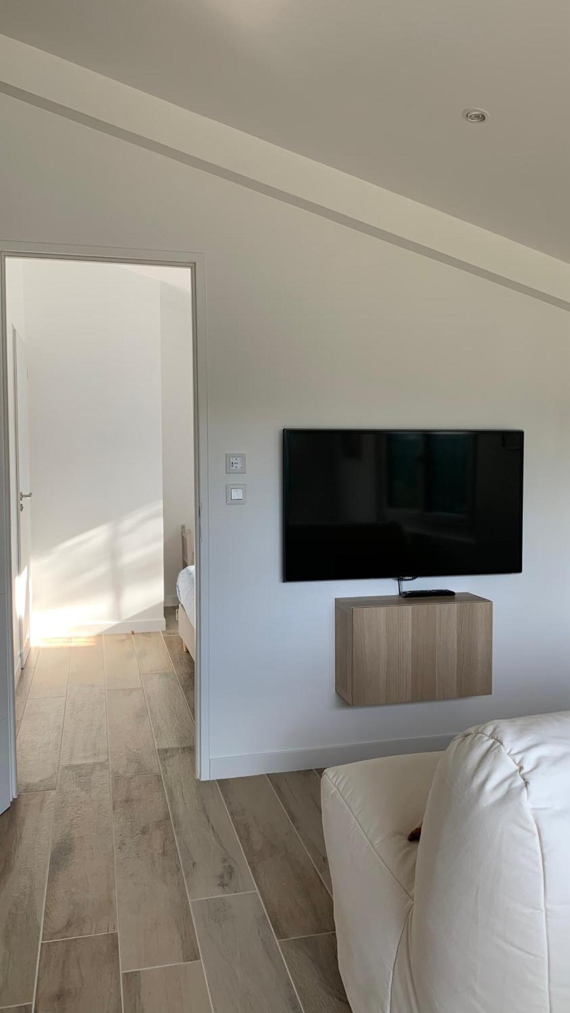 לה גארד Appartement Proche De La Mer מראה חיצוני תמונה